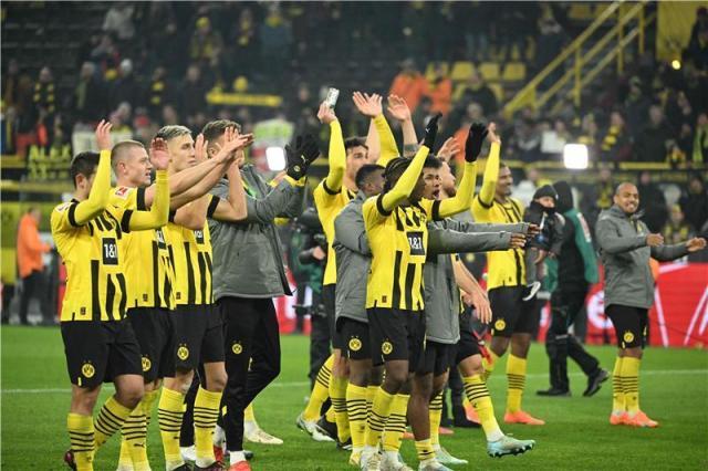 1674444802867041904.jpg 1674444799.jpg