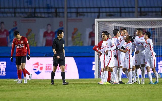 九游娱乐-海港只用30分钟终结悬念 莱科大喜：有强者的影子！